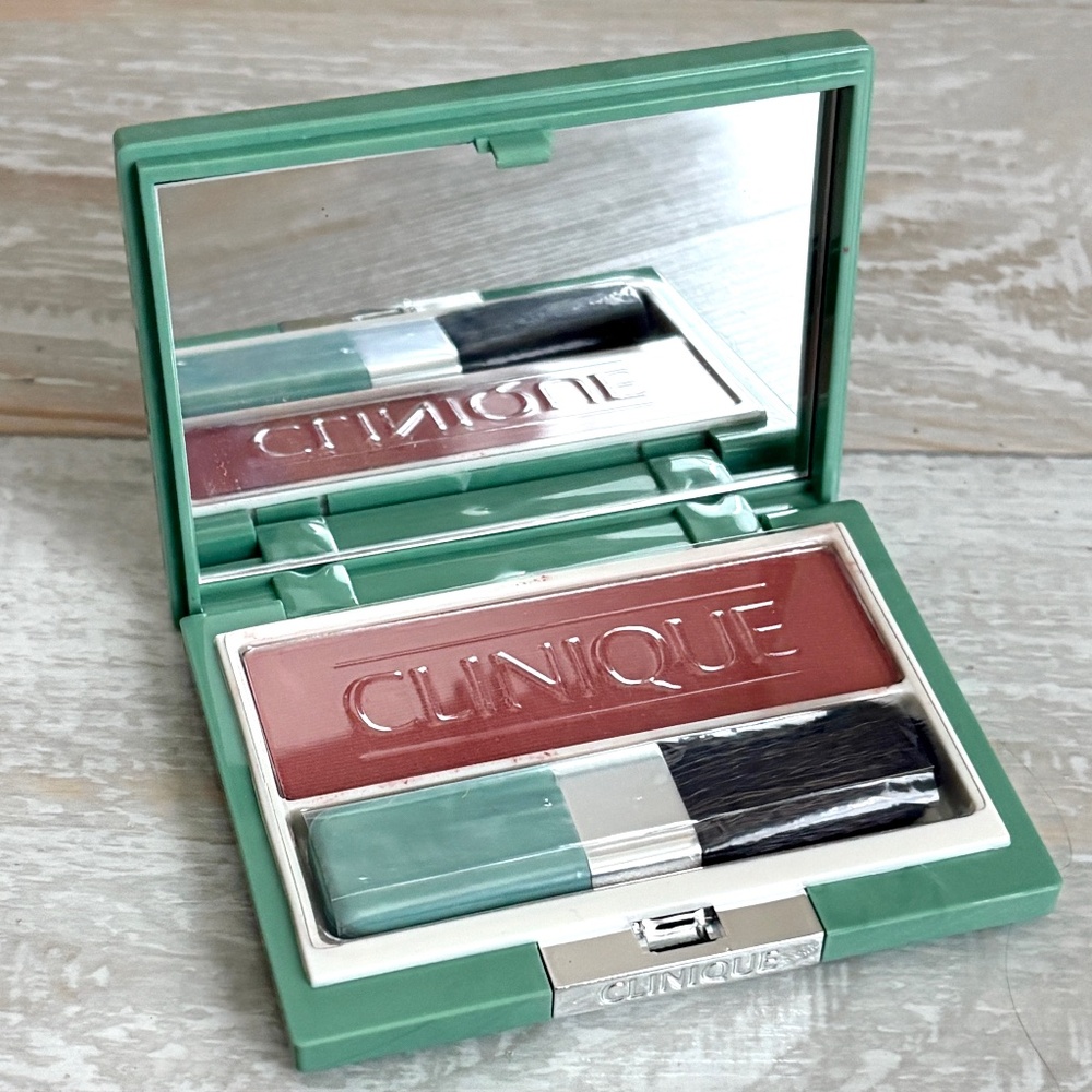 Clinique Soft-Pressed Powder Blusher Color 06 Fig Mirrored Compact No Box